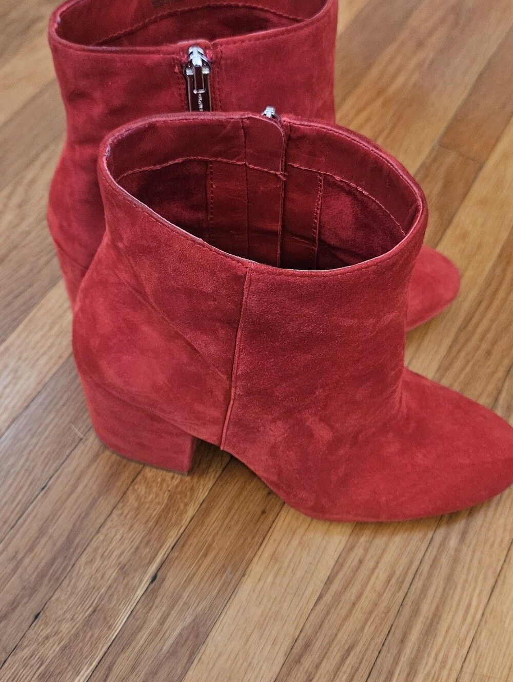Women's Vince Camuto Red Suede Ankle Boots - Stylish Zip Closure